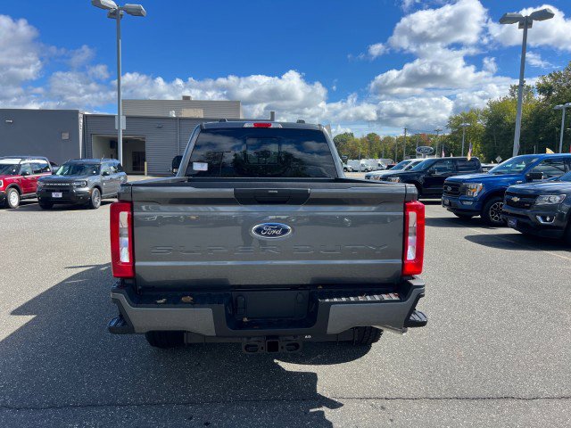 New 2026 Ford F250 XL image 4