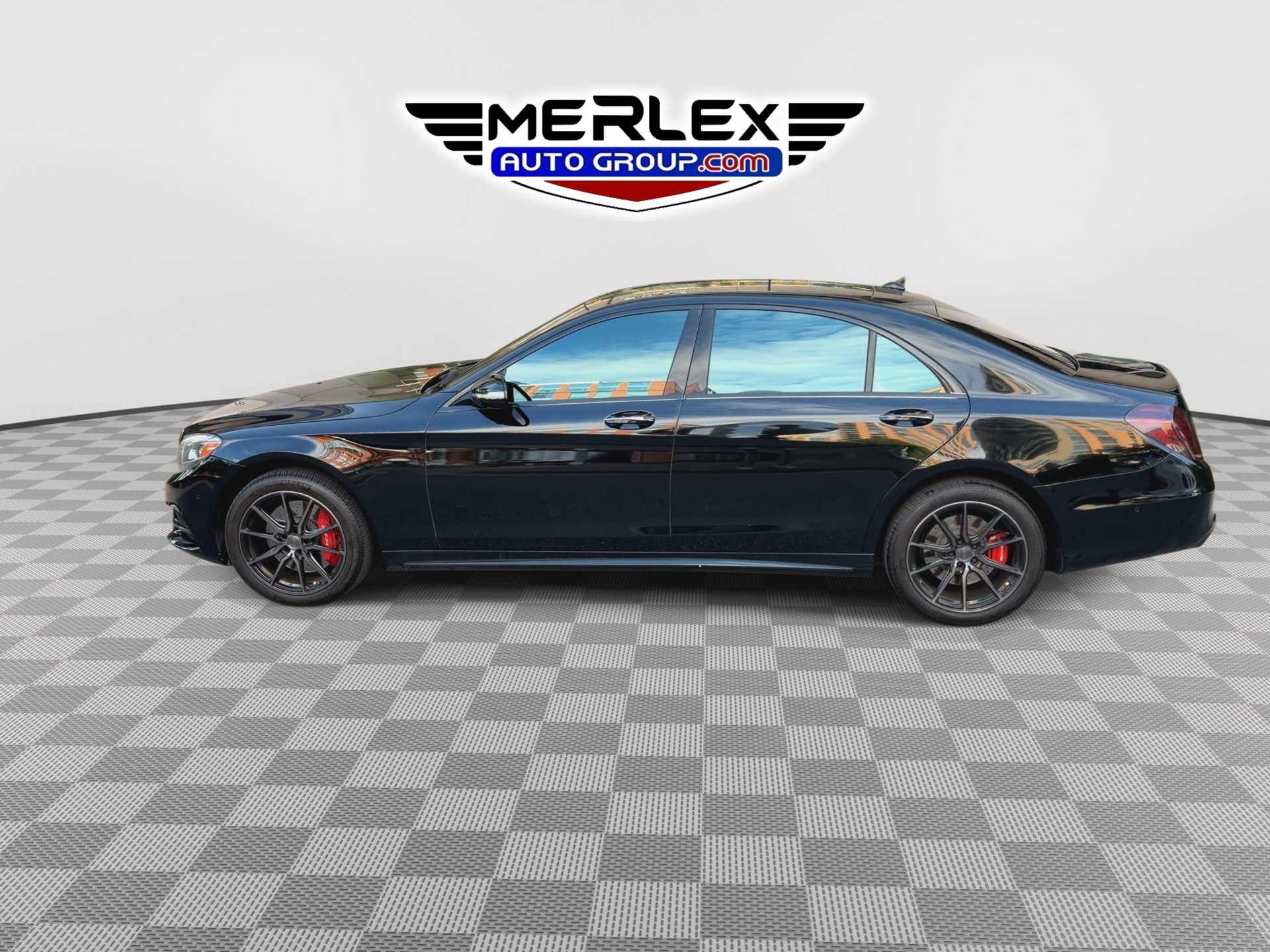 Used 2017 Mercedes-Benz S 550 Sedan w/ Sport Package image 5
