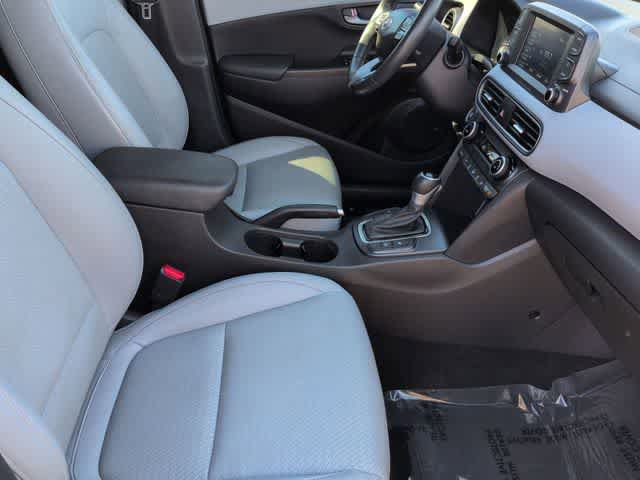 Used 2021 Hyundai Kona Limited w/ Cargo Package image 24