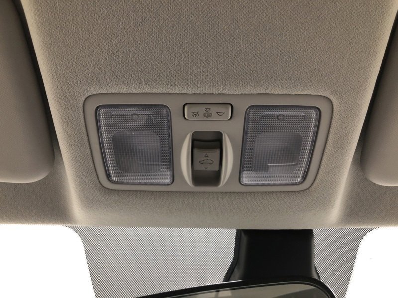 Used 2023 Hyundai Venue SEL image 28