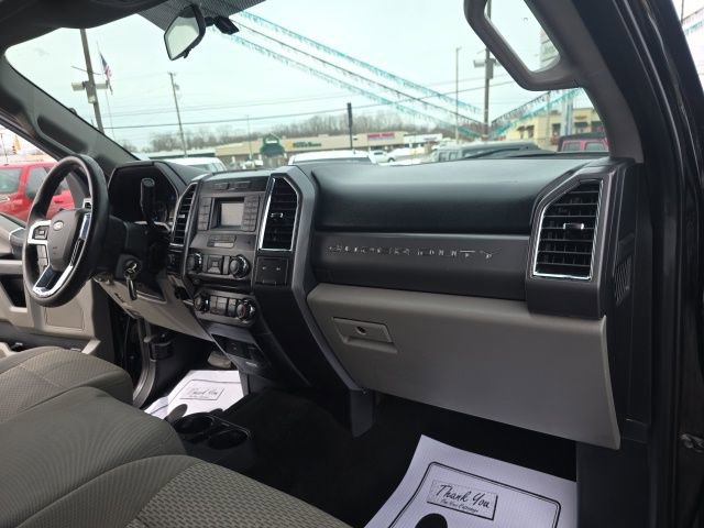 Used 2017 Ford F250 XLT w/ XLT Value Package image 44