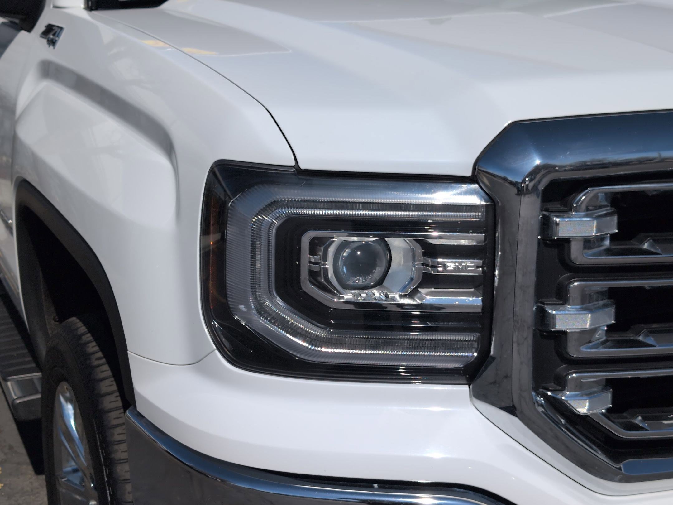 Used 2018 GMC Sierra 1500 SLT image 10