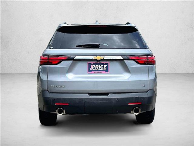 Used 2023 Chevrolet Traverse LT FWD image 4