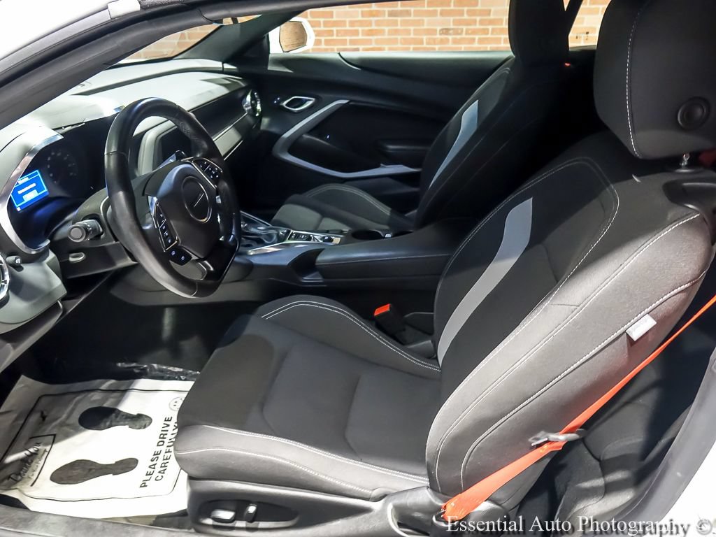 Used 2024 Chevrolet Camaro LT RWD image 11