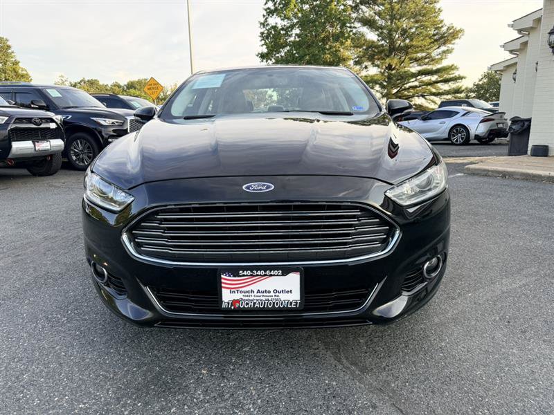 Used 2015 Ford Fusion Titanium AWD/4WD image 2