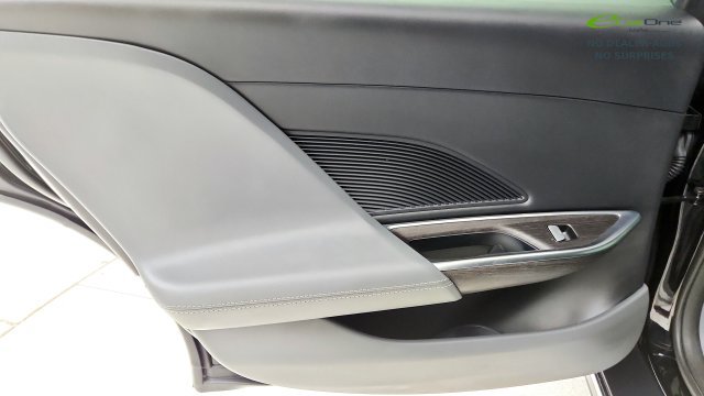 Used 2025 Lucid Air Pure RWD image 46