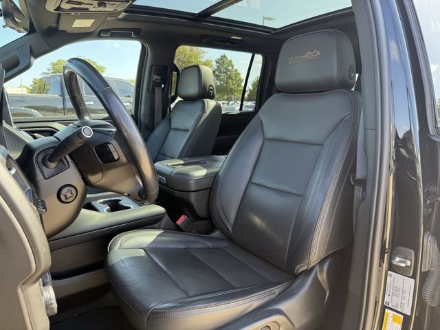 Used 2021 Chevrolet Suburban High Country AWD/4WD image 25