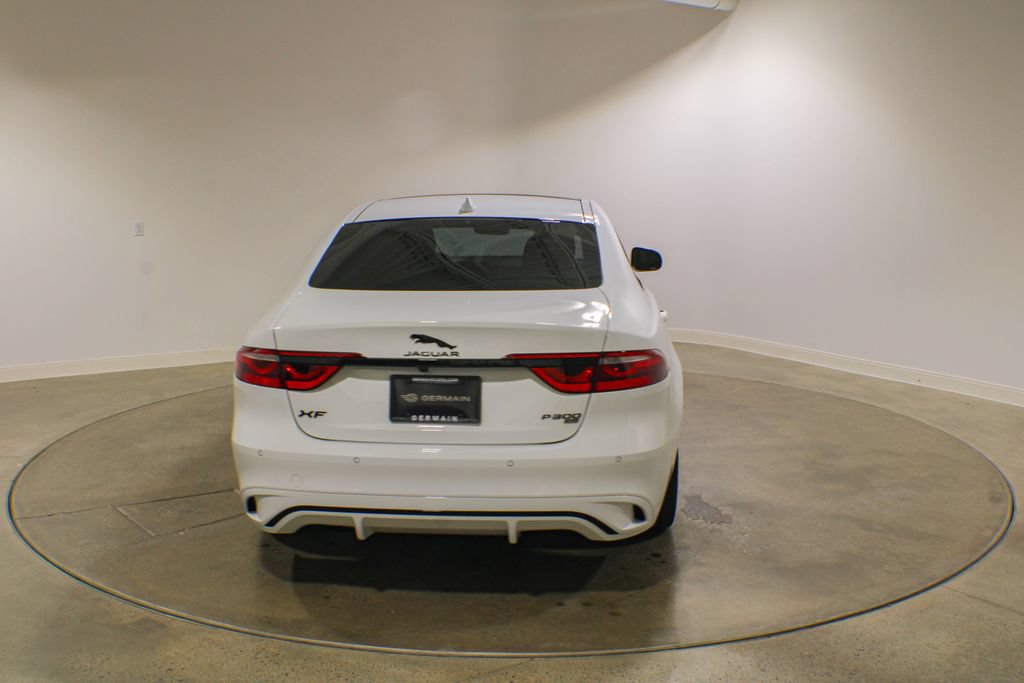 Certified 2022 Jaguar XF R-Dynamic SE AWD/4WD image 5