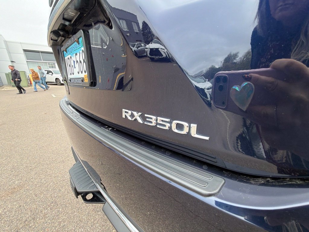 Used 2019 Lexus RX 350L AWD w/ Premium Package image 30