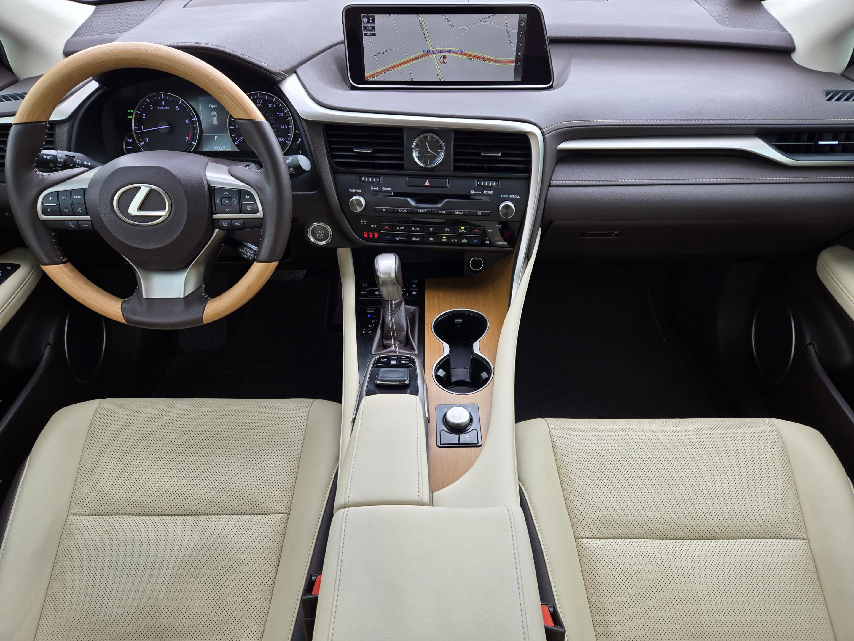 Used 2018 Lexus RX 350 FWD w/ Premium Package image 27