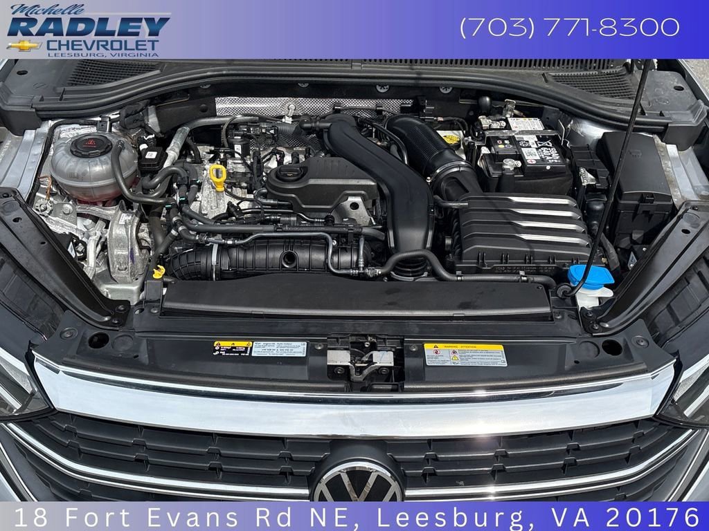 Used 2024 Volkswagen Jetta SE FWD image 10