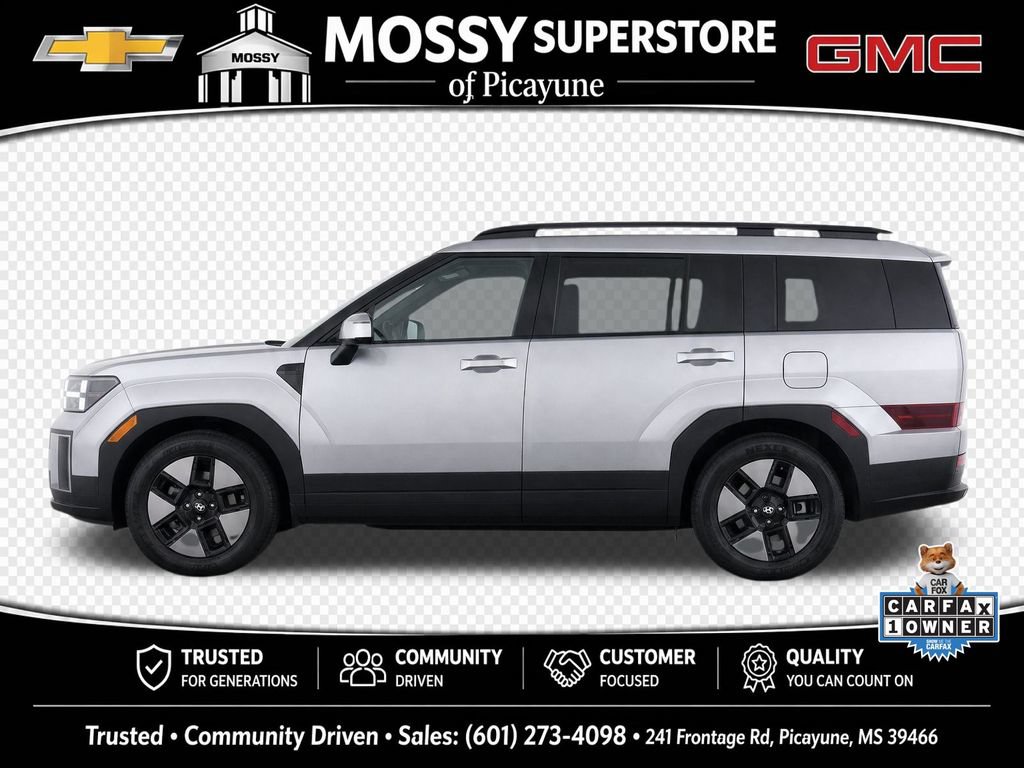 Used 2025 Hyundai Santa Fe SEL FWD image 7