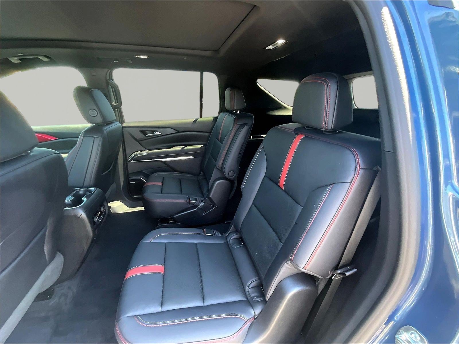 Used 2026 Chevrolet Traverse RS w/ LPO, Floor Liner Package AWD/4WD image 22
