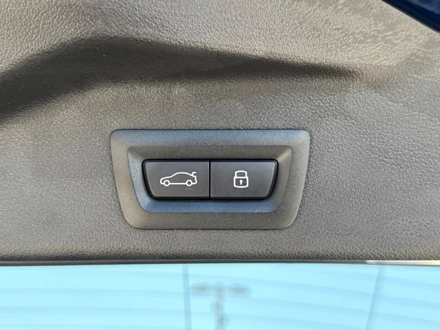Certified 2024 BMW X5 sDrive40i w/ M Sport Package RWD image 17
