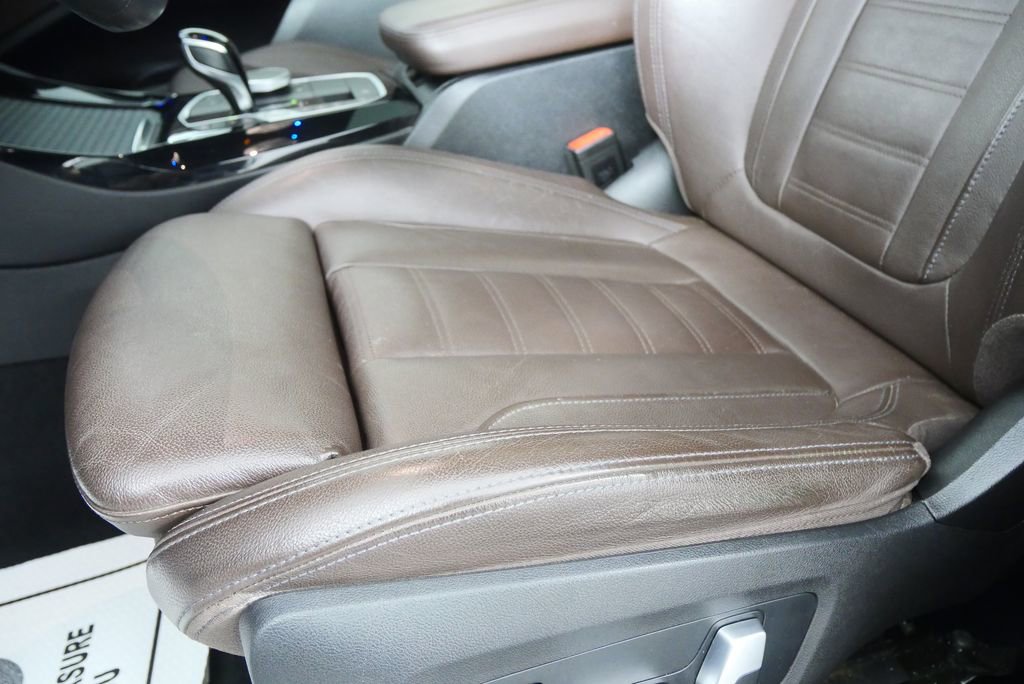 Used 2022 BMW X3 sDrive30i w/ Premium Package 2 image 10