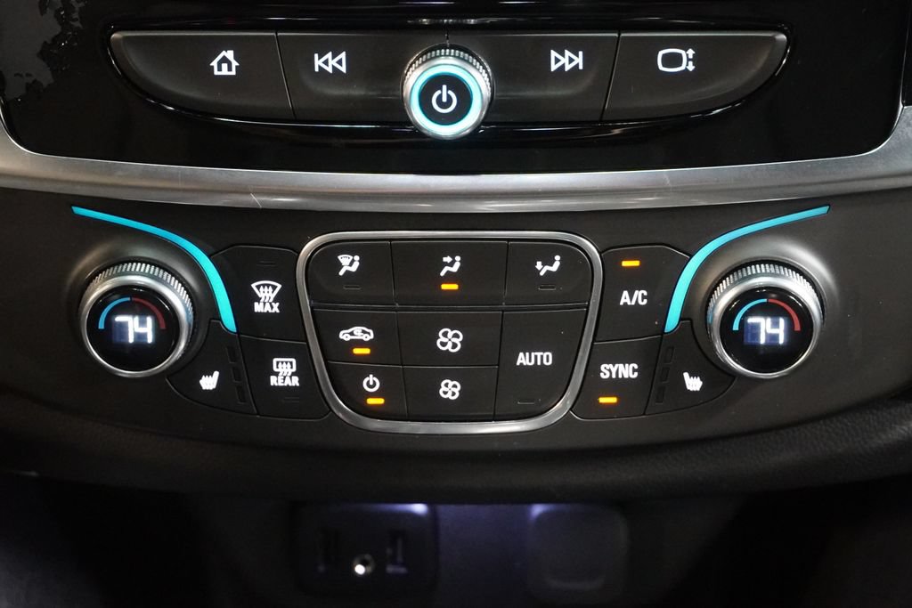 Used 2024 Chevrolet Traverse LT AWD/4WD image 22