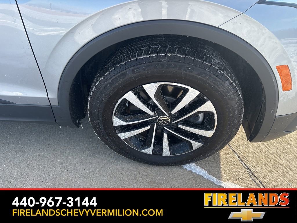 Used 2024 Volkswagen Tiguan S image 52