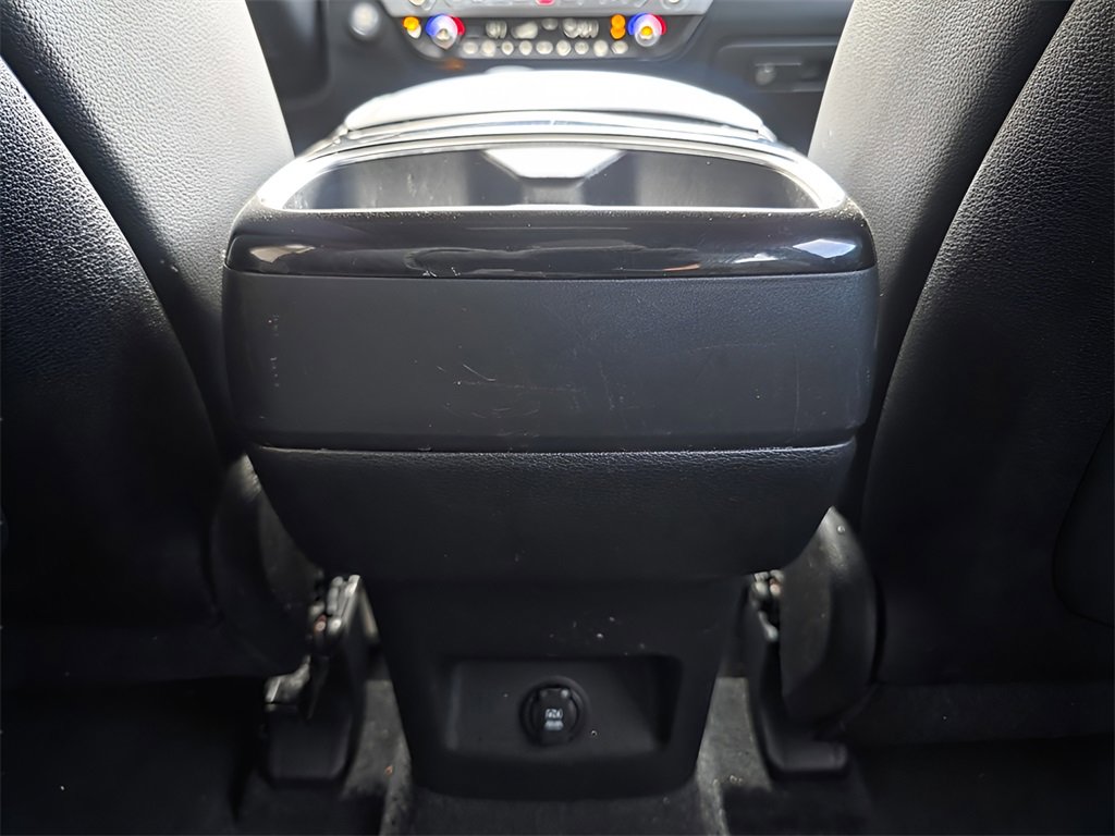 Used 2025 Kia Telluride AWD image 18