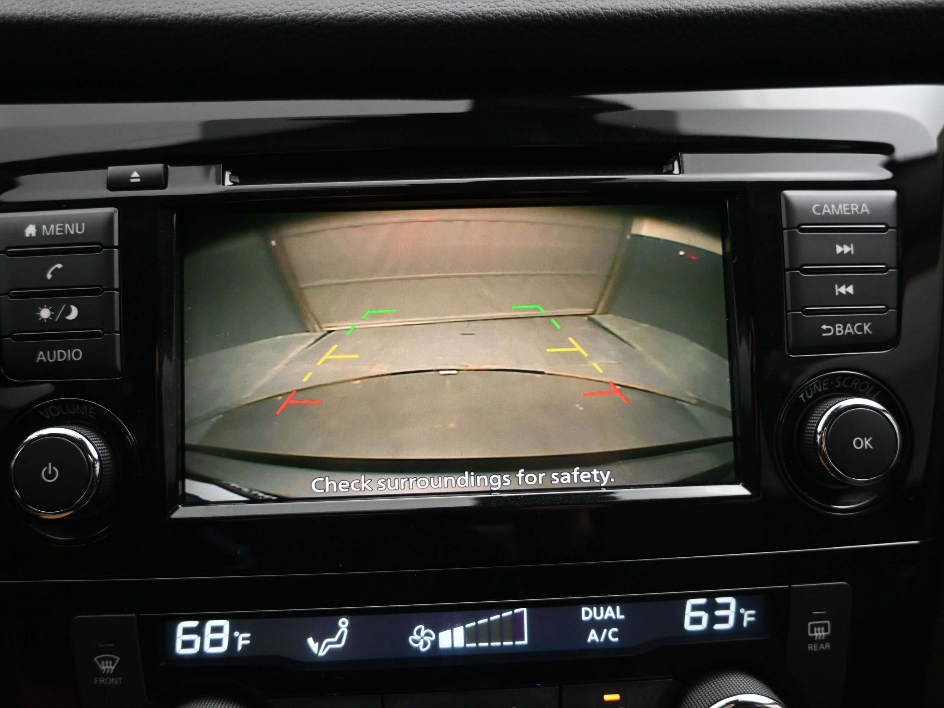 Used 2020 Nissan Rogue Sport SV image 16