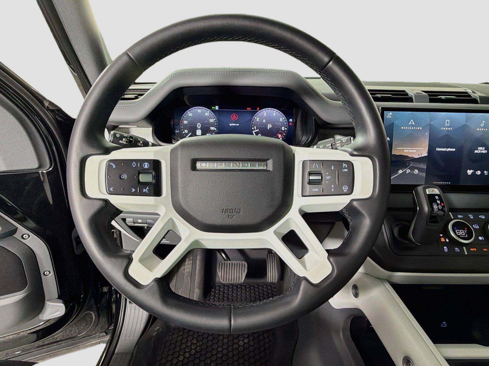 Certified 2025 Land Rover Defender 110 X-Dynamic SE AWD/4WD image 11