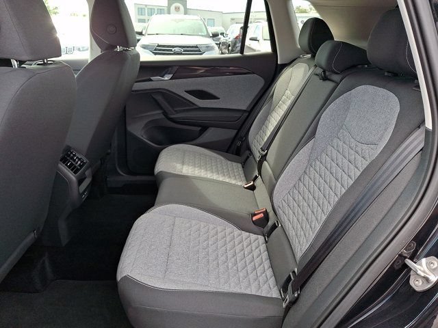 Certified 2025 Volkswagen Tiguan S w/ 18" Wheel Package AWD/4WD image 14
