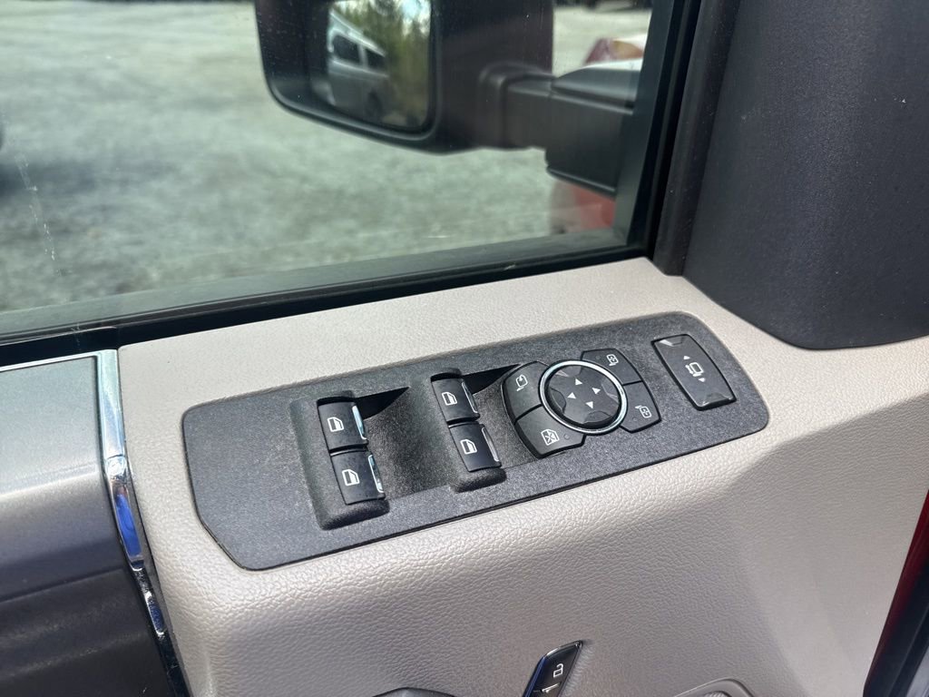 Used 2022 Ford F350 XLT w/ XLT Premium Package AWD/4WD image 12