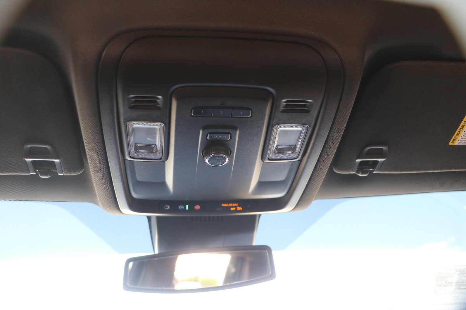 Used 2023 Chevrolet Suburban Z71 AWD/4WD image 27