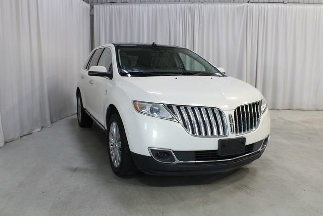Used 2012 Lincoln MKX AWD image 39