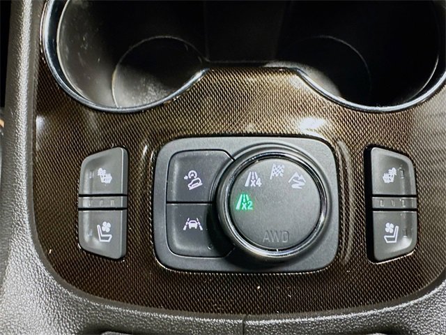 Used 2023 GMC Acadia AT4 w/ Technology Package image 24