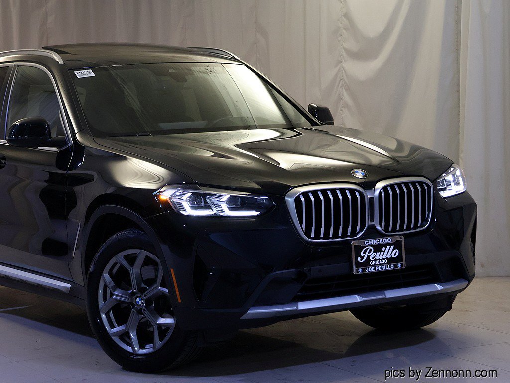 Used 2023 BMW X3 xDrive30i w/ Premium Package w/ZPA AWD/4WD image 2