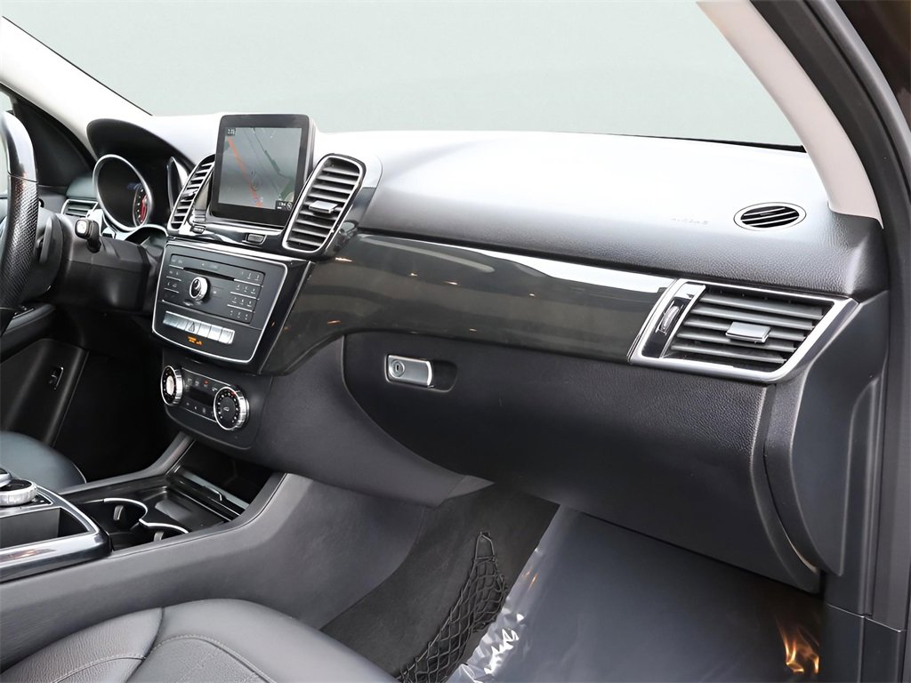 Used 2016 Mercedes-Benz GLE 300d 4MATIC image 11