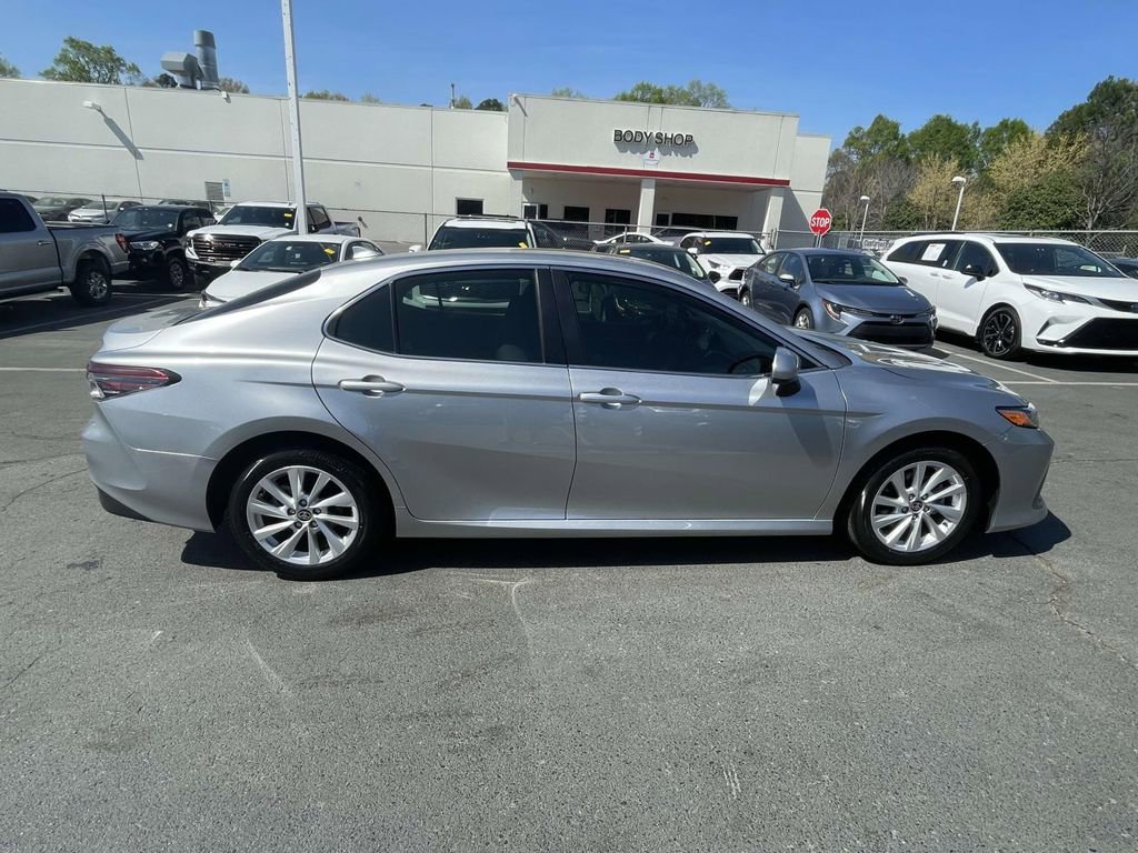 Used 2024 Toyota Camry LE image 11