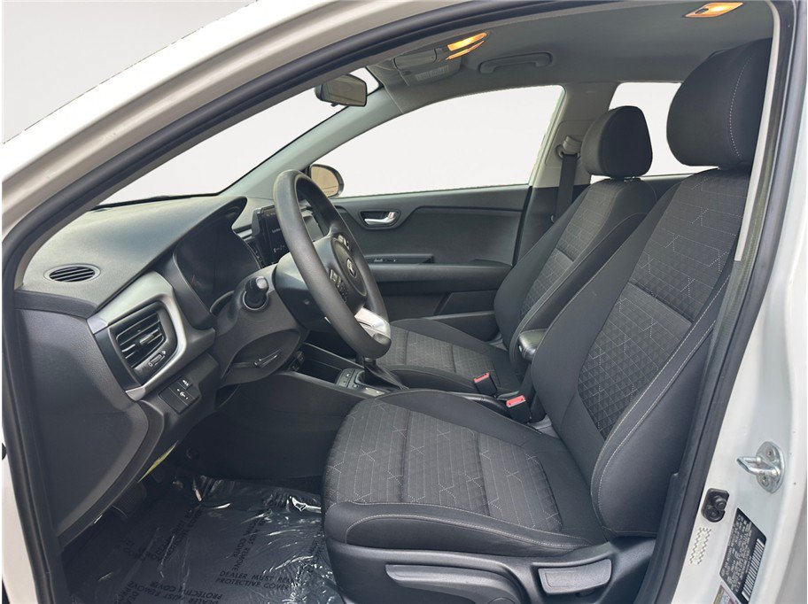 Used 2021 Kia Rio S FWD image 9