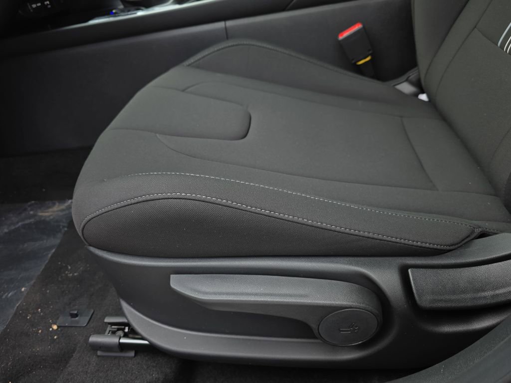 New 2026 Hyundai Elantra Blue image 27