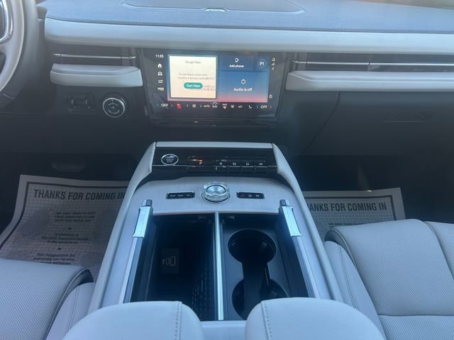 New 2026 Lincoln Navigator Reserve image 11