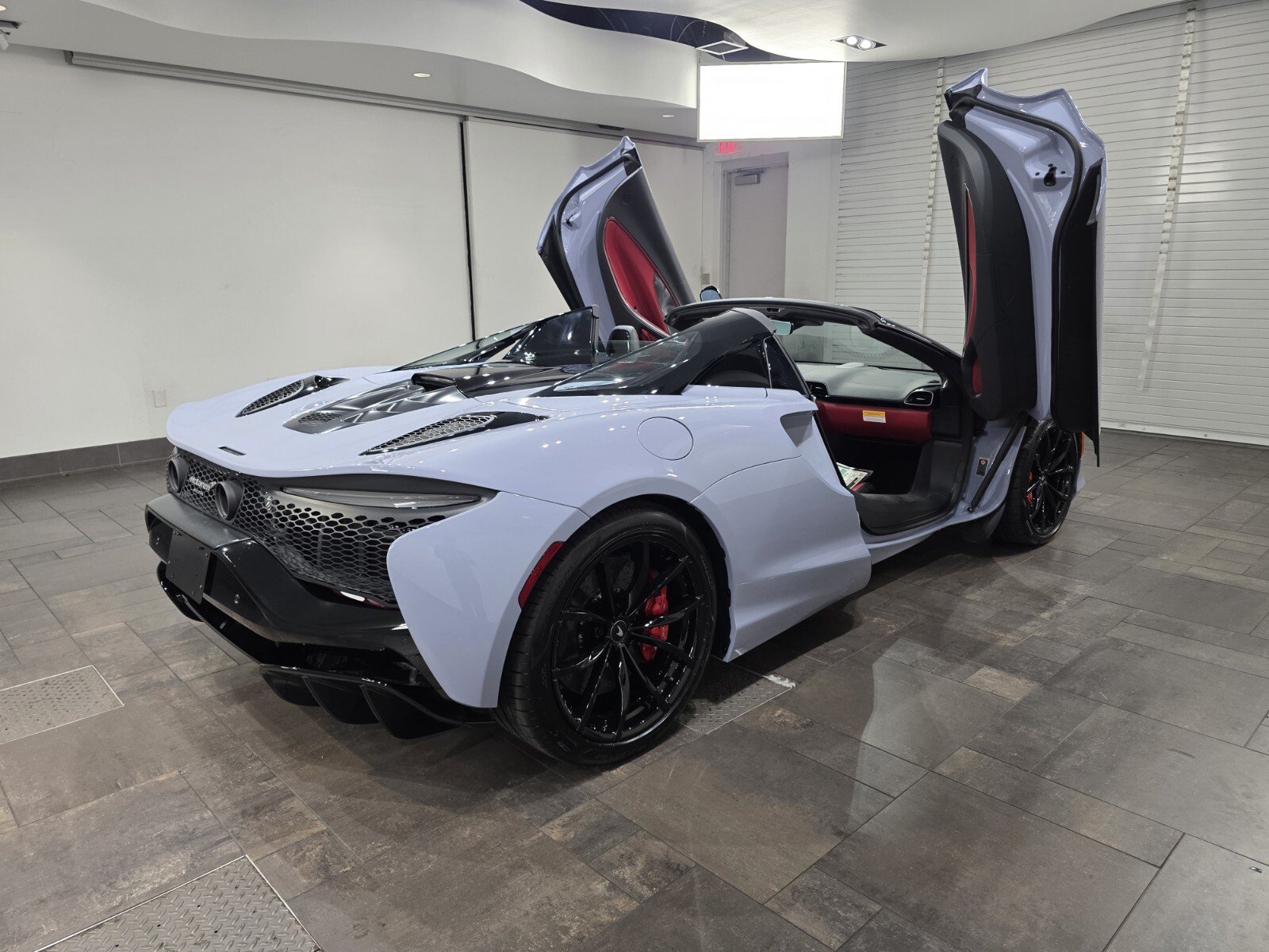 New 2026 McLaren Artura Spider RWD image 24