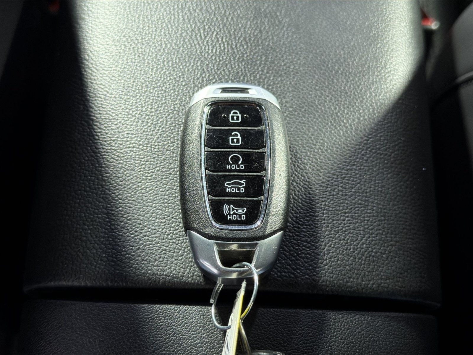Used 2023 Hyundai Elantra Limited FWD image 34