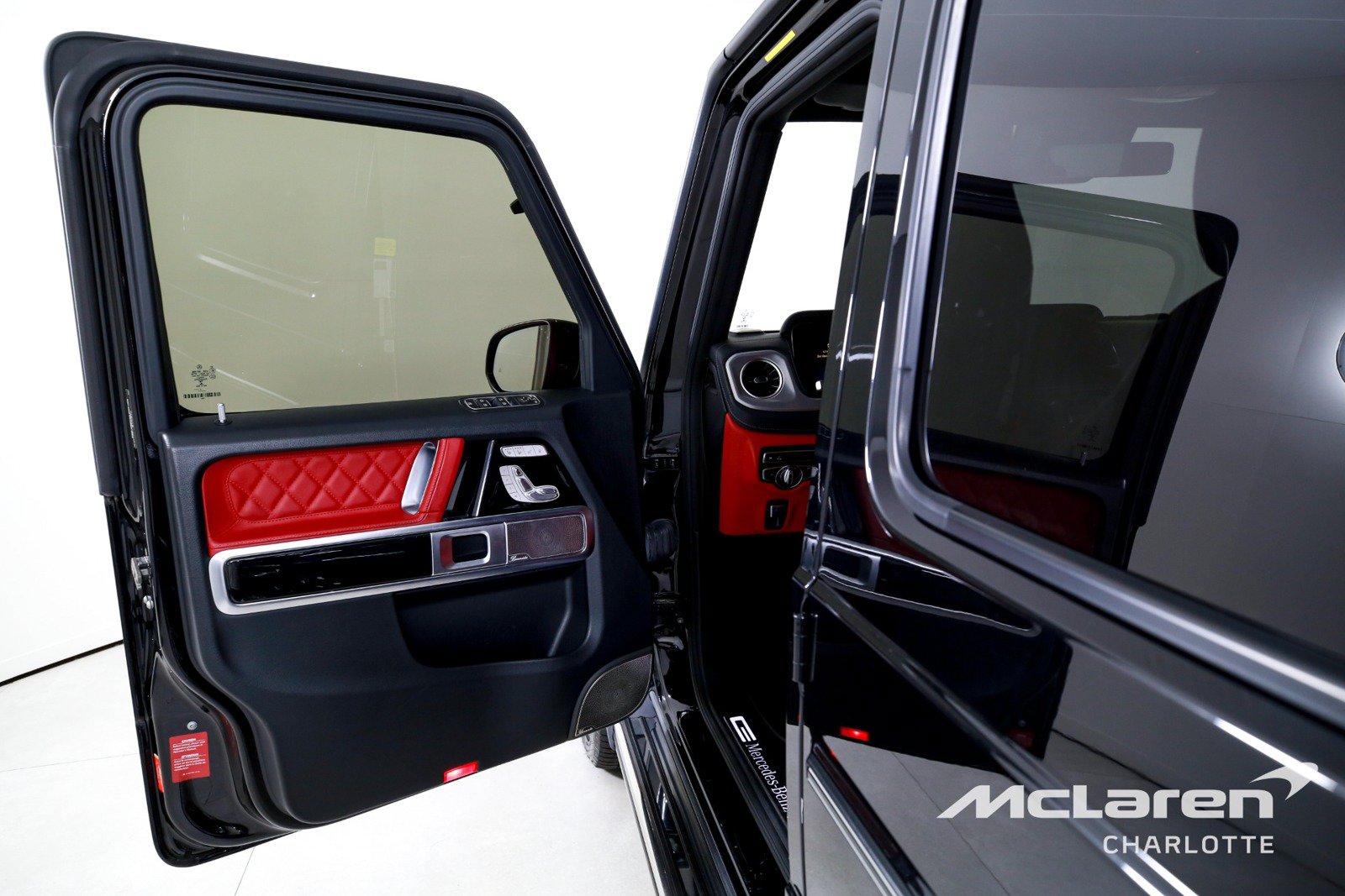 Used 2021 Mercedes-Benz G 550 w/ AMG Line image 10