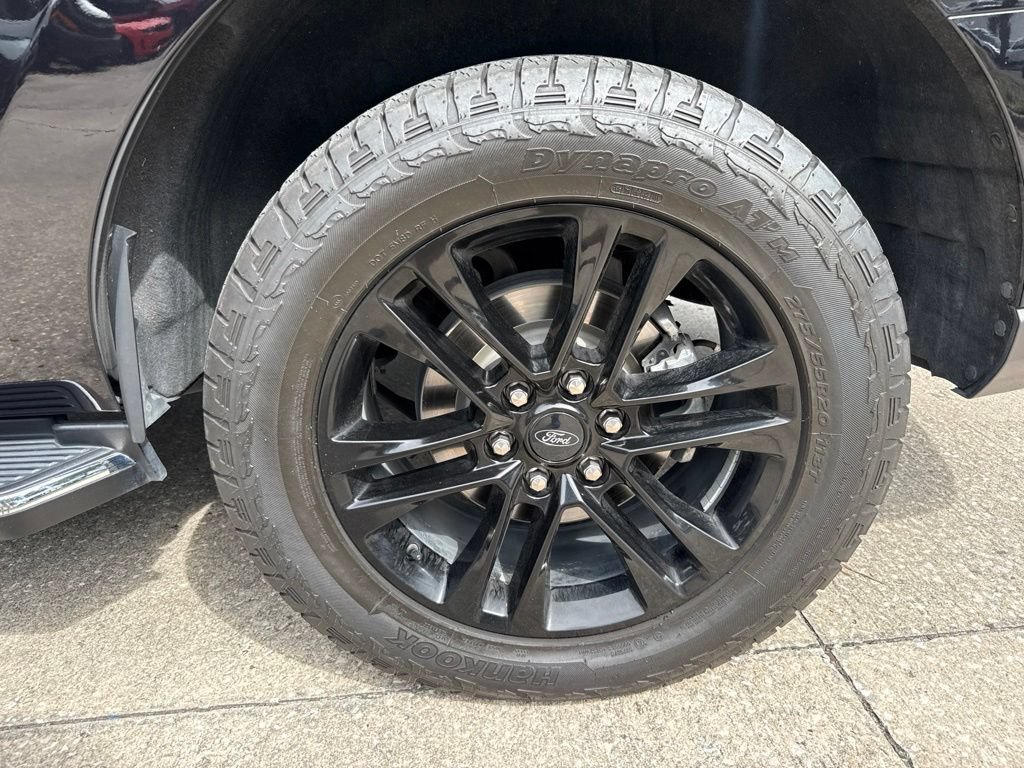 Used 2023 Ford Expedition XLT RWD image 43