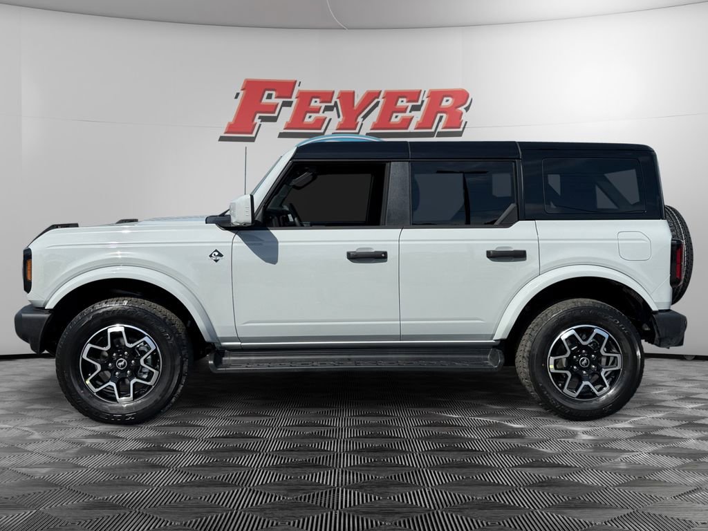 New 2026 Ford Bronco Outer Banks image 2