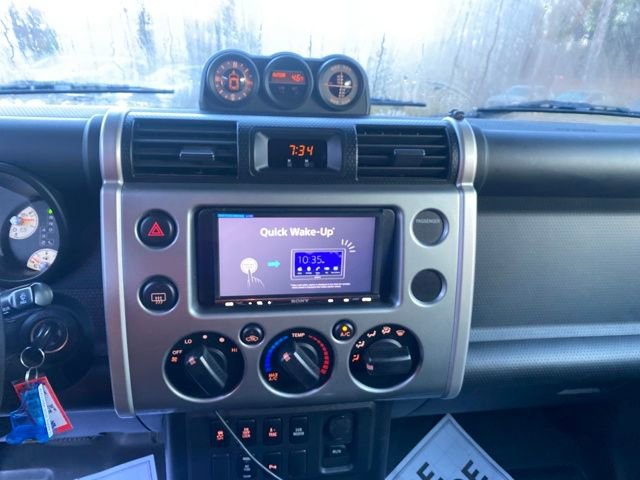 Used 2010 Toyota FJ Cruiser 4WD image 10