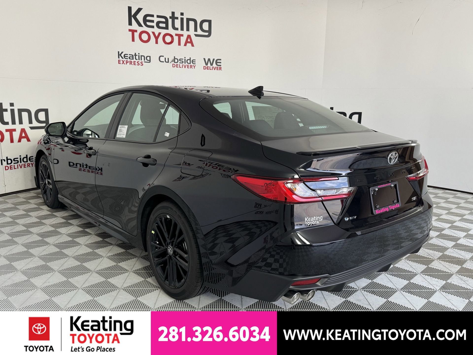 New 2026 Toyota Camry SE FWD image 10