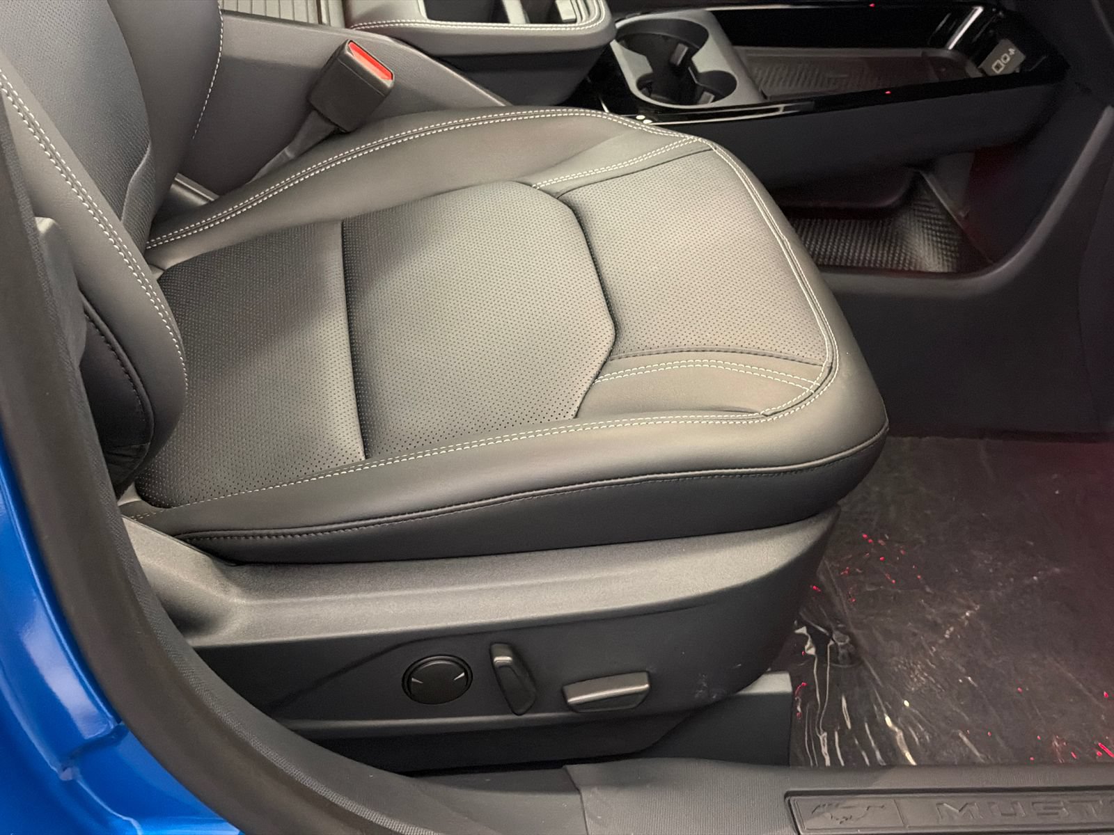New 2026 Ford Mustang Mach-E Premium AWD/4WD image 12