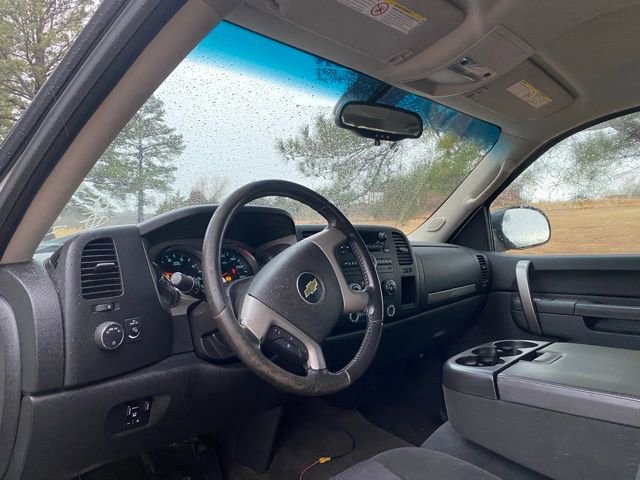 Used 2013 Chevrolet Silverado 2500 LT image 17