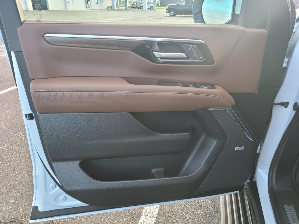 New 2027 Chevrolet Tahoe High Country AWD/4WD image 19