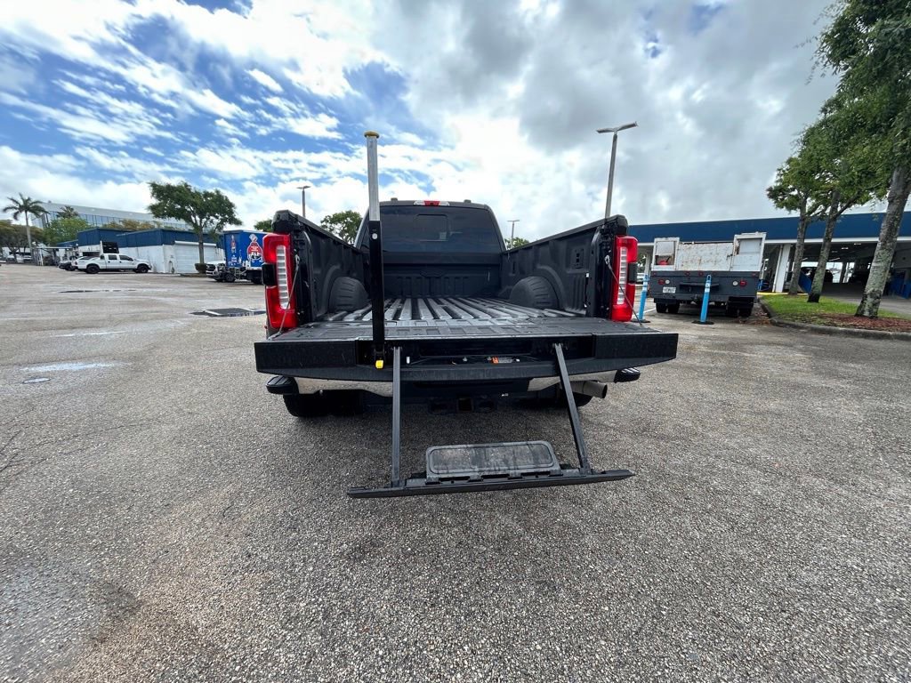 Used 2024 Ford F350 XLT w/ 360-Degree Camera Package image 30