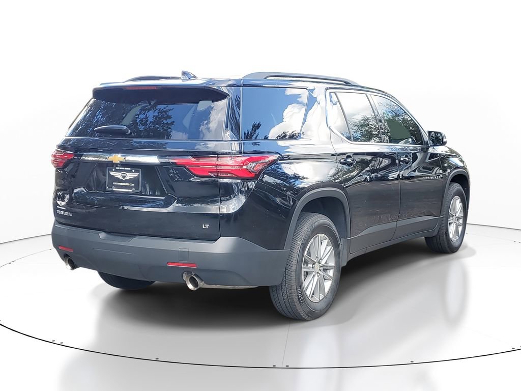 Used 2023 Chevrolet Traverse LT image 4