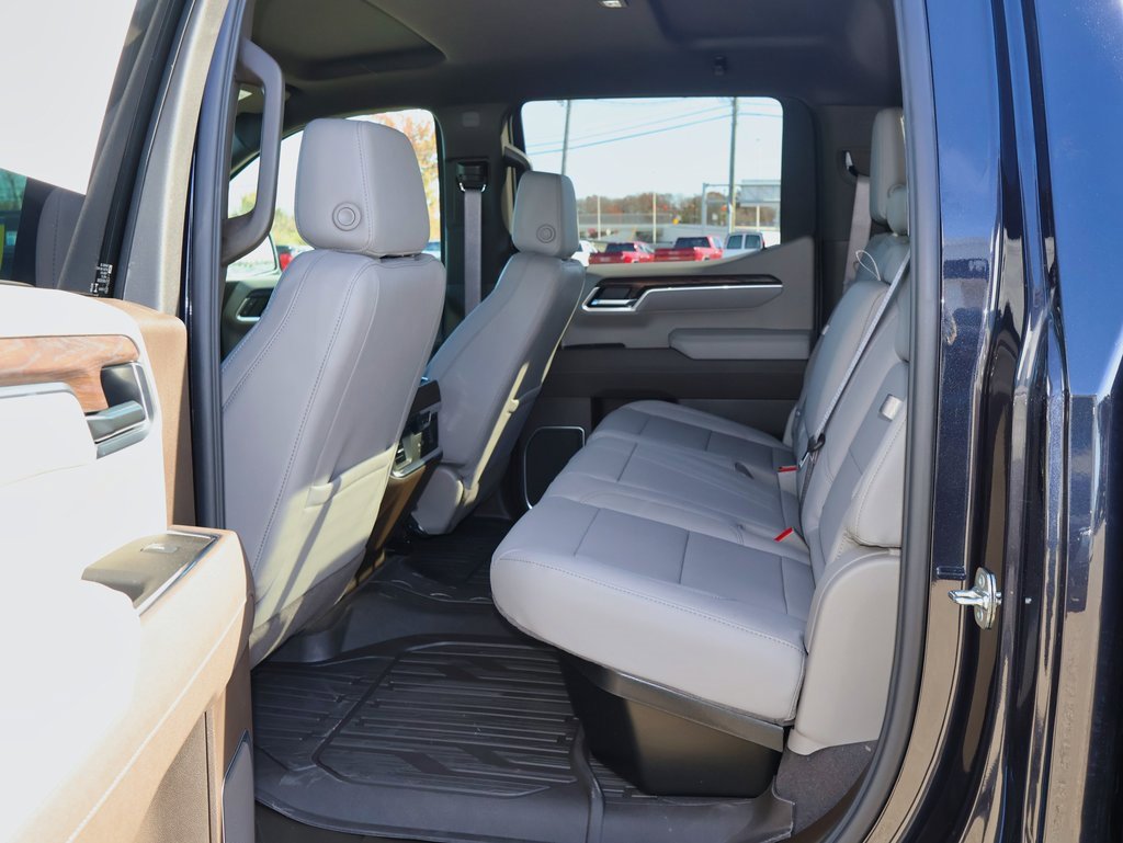 New 2026 GMC Sierra 1500 SLT w/ SLT Premium Plus Package image 16