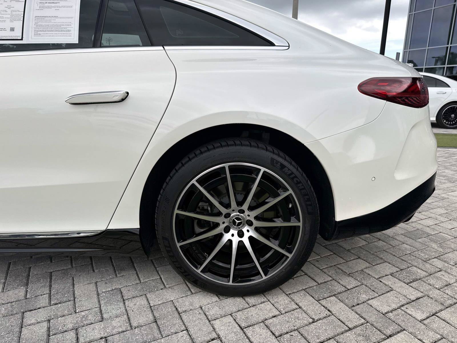 Certified 2023 Mercedes-Benz EQS 580 4MATIC Sedan image 10