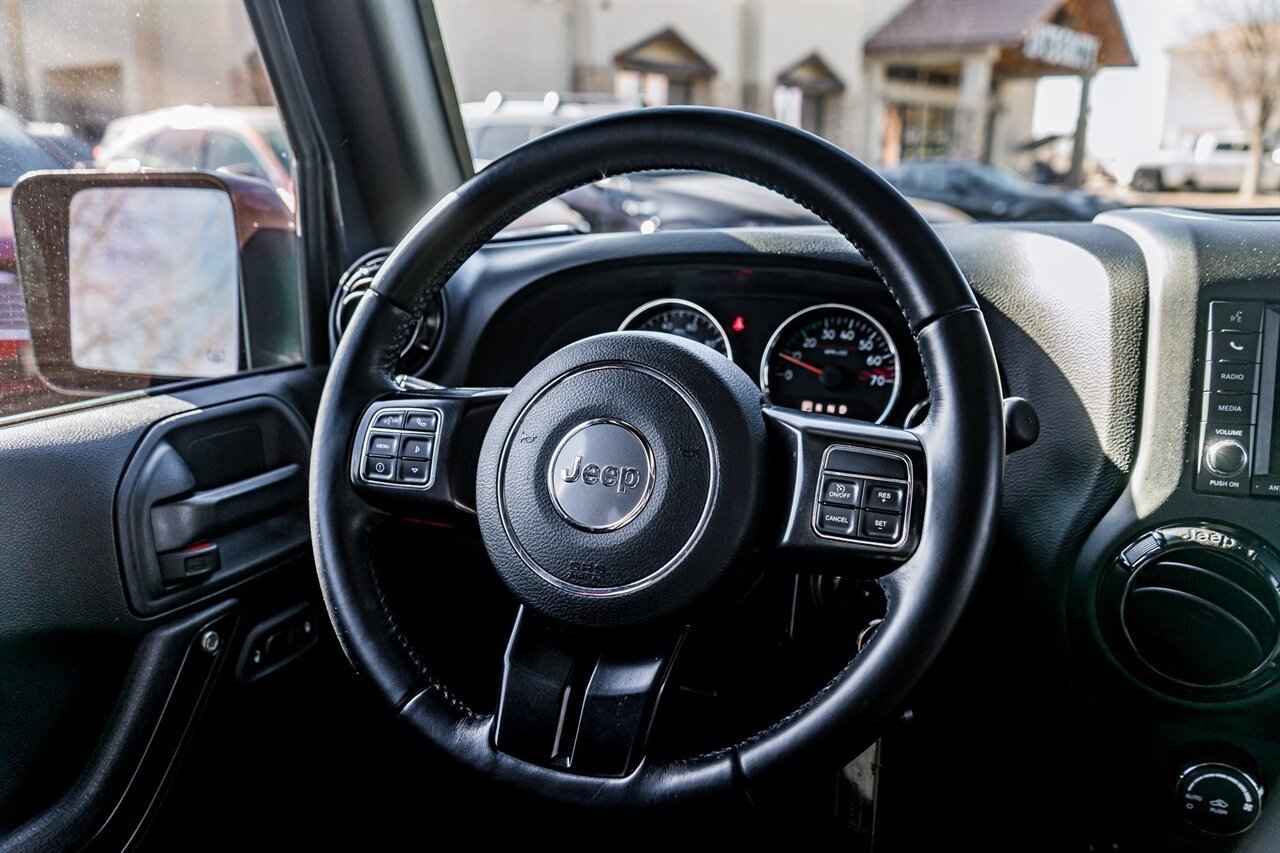 Used 2017 Jeep Wrangler Unlimited Rubicon image 20